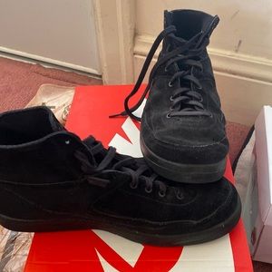 All black air Jordan retro 2